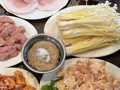 -韩风烤牛肉冷面店