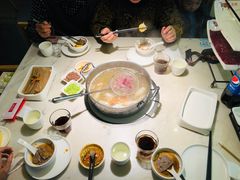 -左庭右院鲜牛肉火锅(浦江欢乐颂店)
