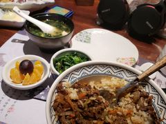 牛肉饭-萤初高端日料王(曲江银泰店)