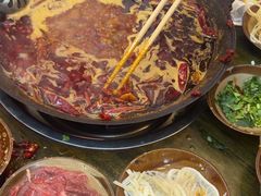 -黄潇洒老火锅(九眼桥宏济巷店)