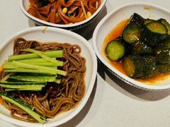 素菜三拼-小六汤包(万和城店)