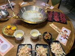 -九记潮汕现切鲜牛肉自助火锅(新开铺店)