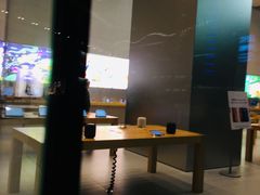 -Apple零售店(华贸购物中心店)