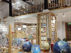 -猫的天空之城概念书店(苏州平江店)