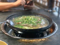 -乐山食古香跷脚牛肉