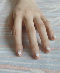 -蜜丝卡伦美甲美睫半永久