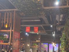 -琥珀老六龙虾(四里河店)