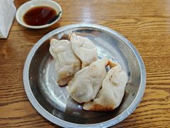 -黄阿姨锅贴大王(万航渡路店)