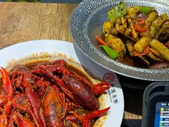 -叶派龙虾•招牌香辣蟹·海鲜(中海国际店)