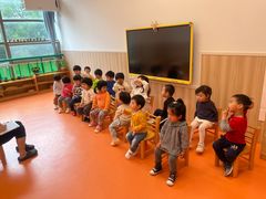 -小门牙好性格托育(北外滩中心)