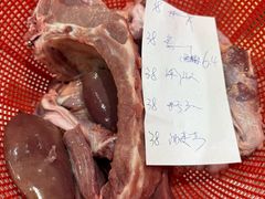 -标记美食新鲜猪杂(兴南大道店)