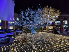 -泡泡玛特POPMART(蓝色港湾店)