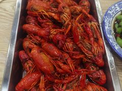 -江城燕子大排档(江汉路步行街店)