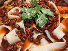 -晓彭肥肠鸡·泡椒鸡火锅(水木天地店)