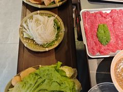-由衷贵州酸汤牛肉火锅(新桥店)