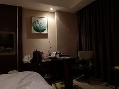 -深圳福青龙华天假日酒店