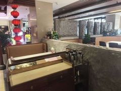 -郑庄脂渣海鲜楼(九水路店)