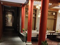 -宝燕壹号景观餐厅(龙盛国际商业广场店)