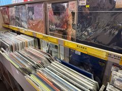 -浣熊唱片店(上海影城店)
