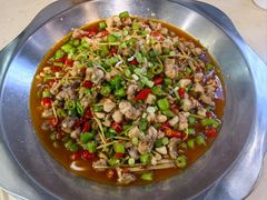 -味之溢美蛙仔姜兔·肥肠鱼•耗儿鱼(文星店)
