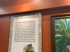 -The Habit Burger Grill 哈比特汉堡(爱琴海店)