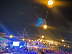 -FINNS Beach Club
