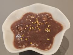 红豆沙藕粉圆子-桂满陇·蟹黄小笼汤包(巴黎春天浦建店)