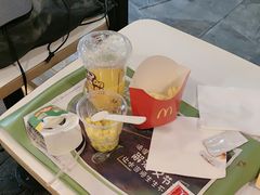 -麦当劳(国家体育场南路店)