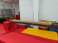 -蜩动儿童运动成长馆(恒生万鹂广场店)