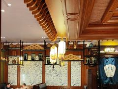 -八府香鸭·啫啫煲(华山路店)