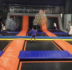 -蹦贝运动中心·蹦床·攀岩·闯关(龙岗店)