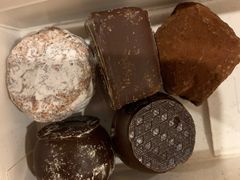 -Laderach 莱德拉(上海环贸iapm店)