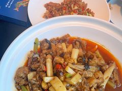 -凤凰湘语·海派湘菜(浦东旗舰店)