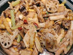 -多嘴超级肉蟹煲(中街恒隆故宫店)