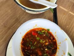 -杨记山珍鸡煲菌汤锅