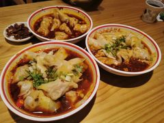 -八二小区抄手(龙湖上城天街店)