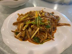 红油耳片-老幺泉水鸡