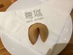 -粤域茶餐厅