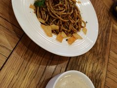 -汽车博物馆主题餐厅