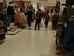 -优衣库(南京建邺万达广场店)