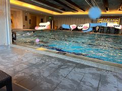 -小鲨鱼游泳培训(会展中心店)