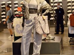 -北京利生体育商厦