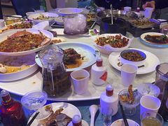 -巴特餐饮6加1音乐餐吧·新疆菜