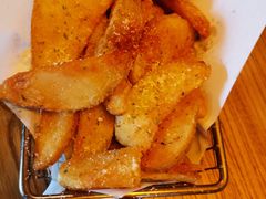 -LYFATTI 莱芙缇(赣水路店)