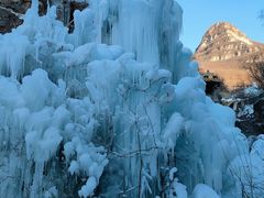 -大平台龙居瀑布旅游区