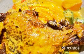 Warlord Revolver Leg Curry Omelette Rice