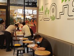 用餐区-德克士精巧店(嘉定宝龙广场店)