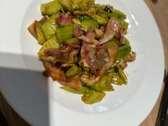 -连鹭海鲜·海肠捞饭·海胆饭(星海店)