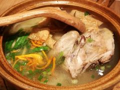-刀小蛮半只鸡过桥米线(家乐福四元桥店)