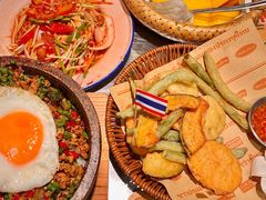 -小小集渔·泰式大排档(太古里香槟店)